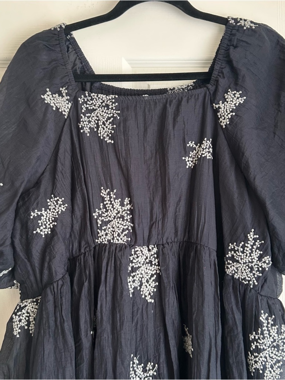 Polagram black maxi dress with white flowers size 2x nwt - Picture 2 of 4